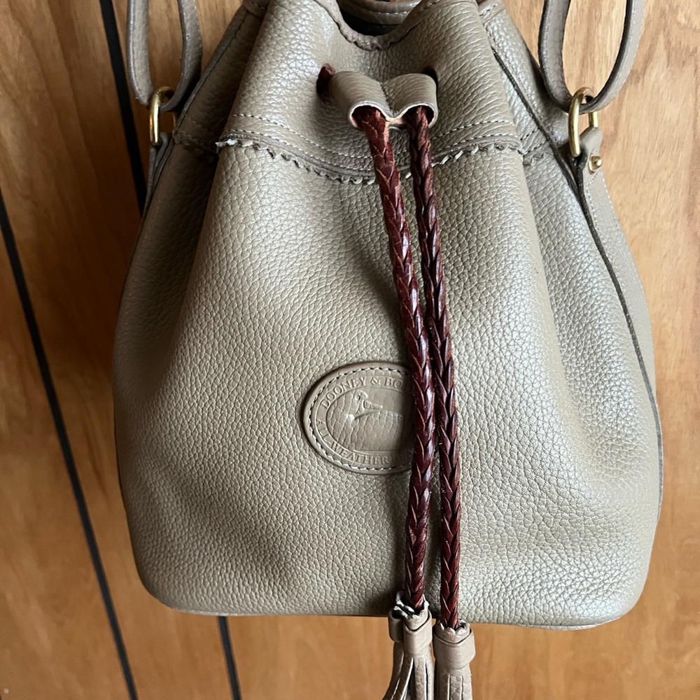 Vintage AWL Dooney and Bourke Taupe Leather Bucket Bag